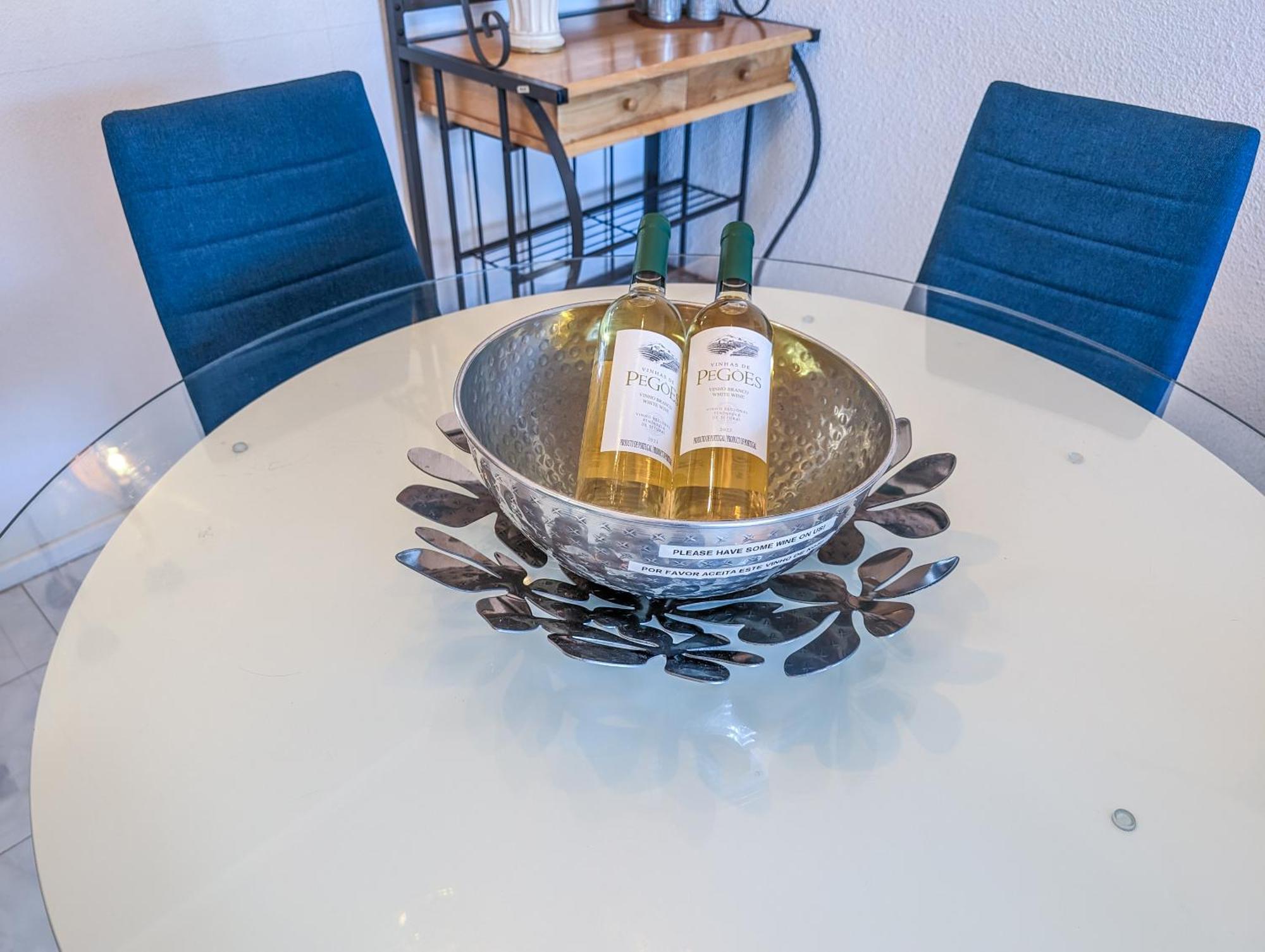 2 Room Condo - 5 Mins From Costa Da Caparica Beach & Bars Luaran gambar